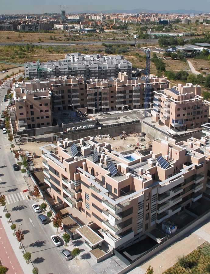 Valdebebas: vista aerea del nuevo barrio de Madrid, que ya acoge a sus primeros vecinos. Encinar de los Reyes, octubre 2013